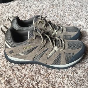 Waterproof Columbia Hiking Shoe ⛰🏔🗻